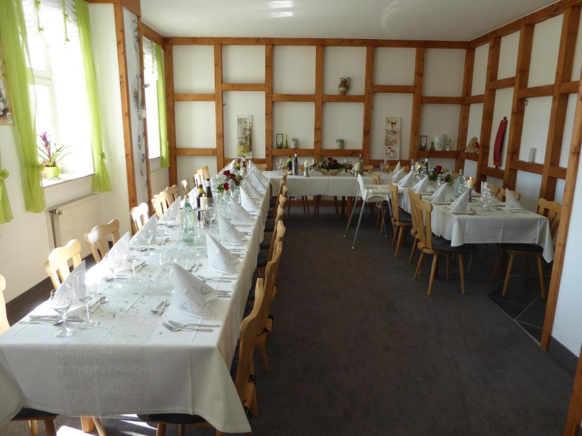 Landgasthaus Zur Muehlenwirtin Petershagen Exterior foto
